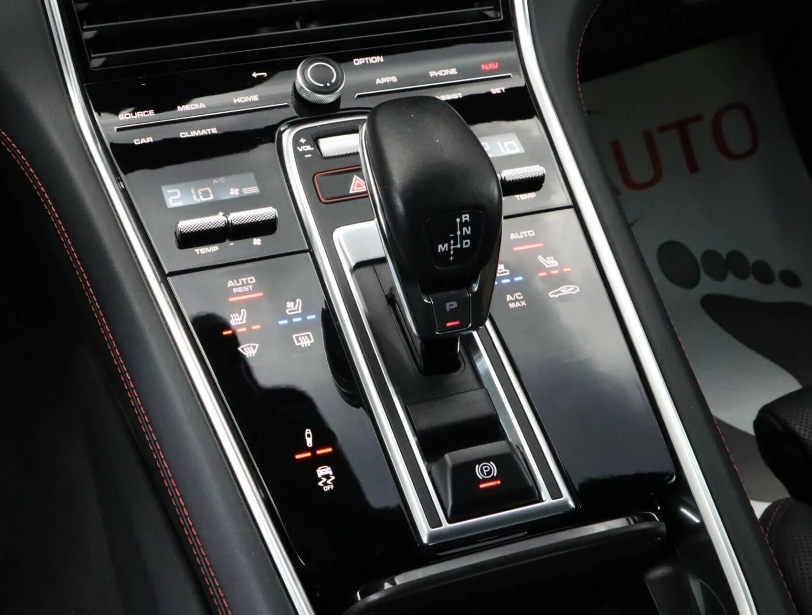 Porsche Panamera Turbo S/PDLS+ /PDK/PDCC SPORT/PCCB/Soft Close/HuD, снимка 10 - Автомобили и джипове - 55233329