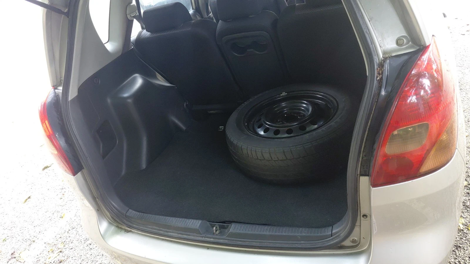 Toyota Corolla verso, снимка 2 - Автомобили и джипове - 55254085