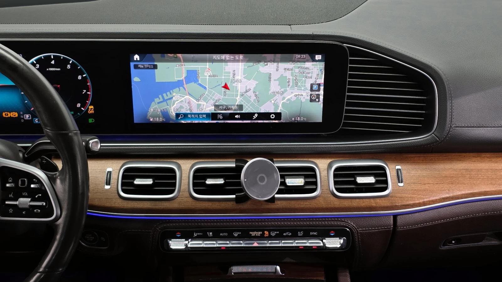 Mercedes-Benz GLE 450 4MATIC, снимка 12 - Автомобили и джипове - 55542970