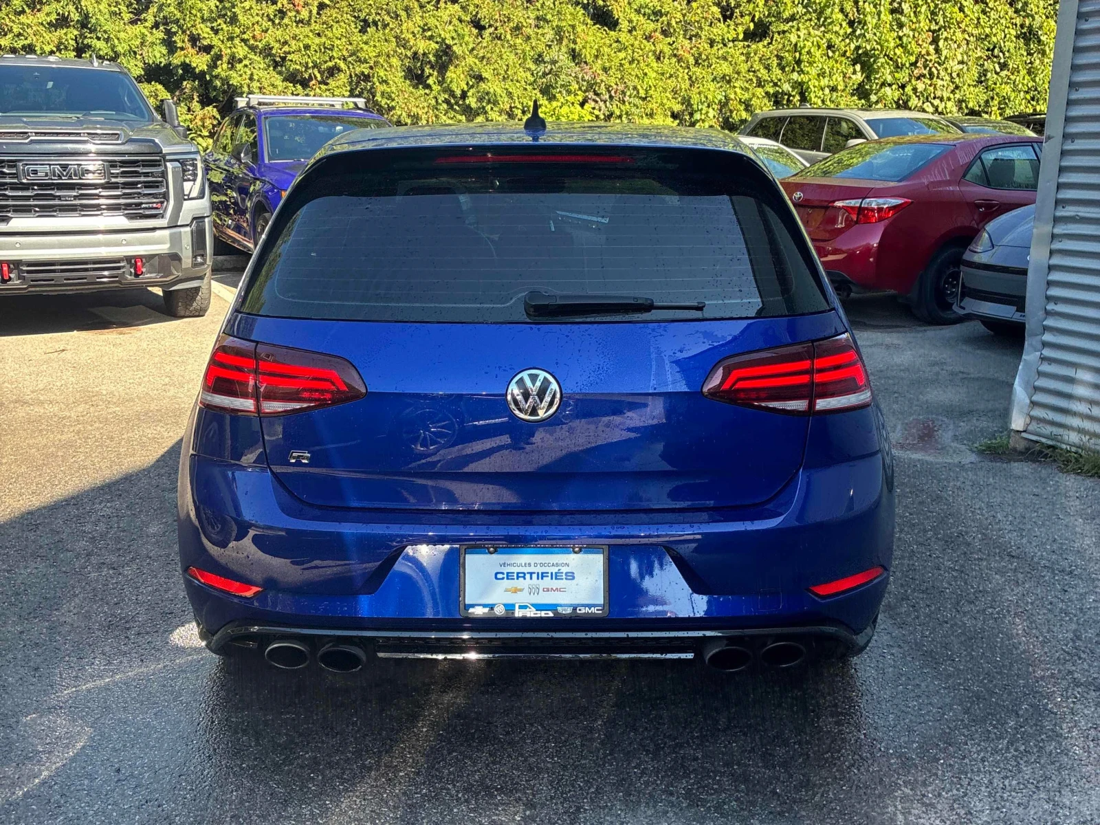 VW Golf R DSG / FENDER / CARFAX / АВТОКРЕДИТ , снимка 4 - Автомобили и джипове - 55896634