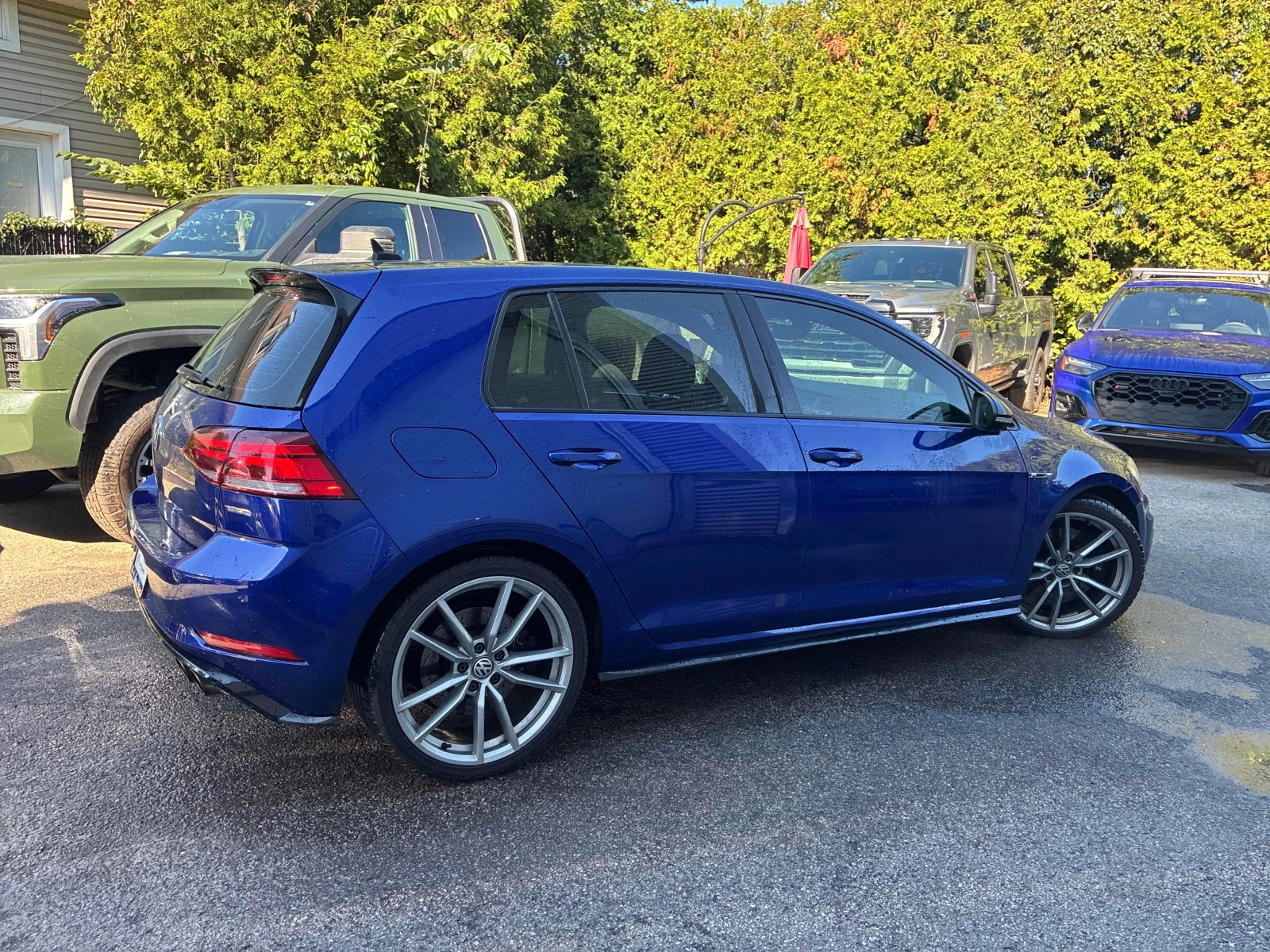 VW Golf R DSG / FENDER / CARFAX / АВТОКРЕДИТ , снимка 3 - Автомобили и джипове - 55896634
