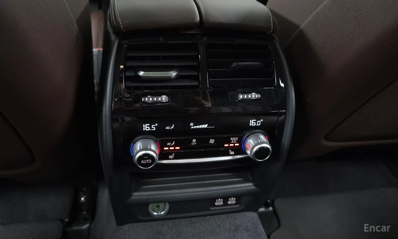 BMW 530 LCI | H&KARDON | 360 | HEADS UP, снимка 16 - Автомобили и джипове - 55950349