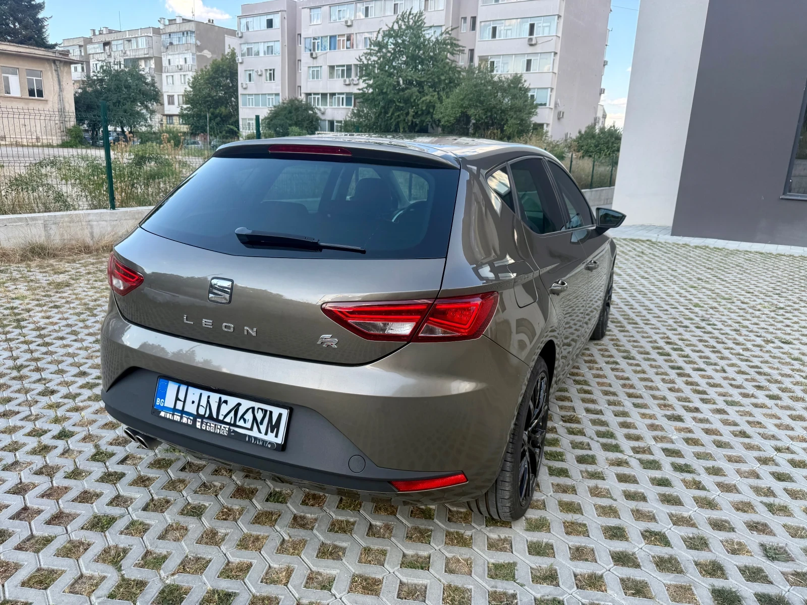Seat Leon FR, снимка 3 - Автомобили и джипове - 55967675