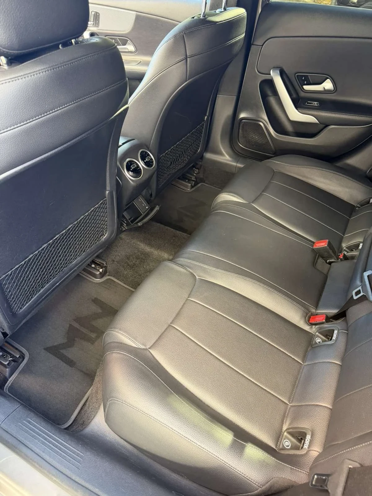 Mercedes-Benz A 220, снимка 14 - Автомобили и джипове - 56154643