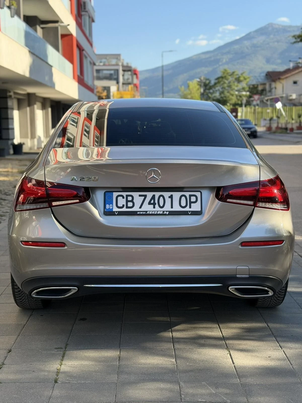 Mercedes-Benz A 220, снимка 6 - Автомобили и джипове - 56154643