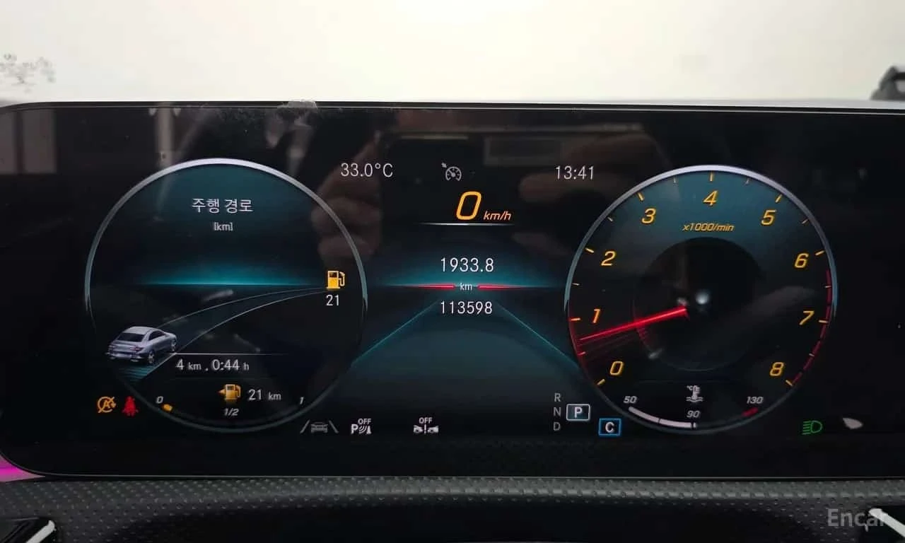 Mercedes-Benz CLA 250 АМГ ПАКЕТ/4MATIC/ПОДГРЕВ/АМБИЕНТ/ПАМЕТ/, снимка 8 - Автомобили и джипове - 56261291