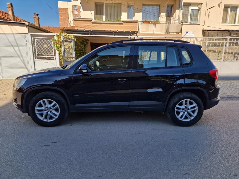 VW Tiguan, снимка 8 - Автомобили и джипове - 47758892