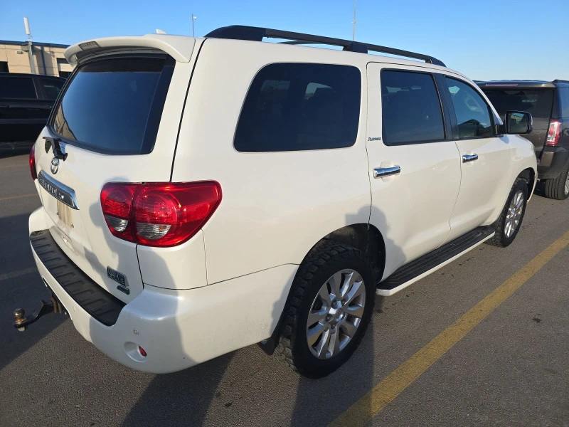 Toyota Sequoia Platinum, снимка 3 - Автомобили и джипове - 52640127