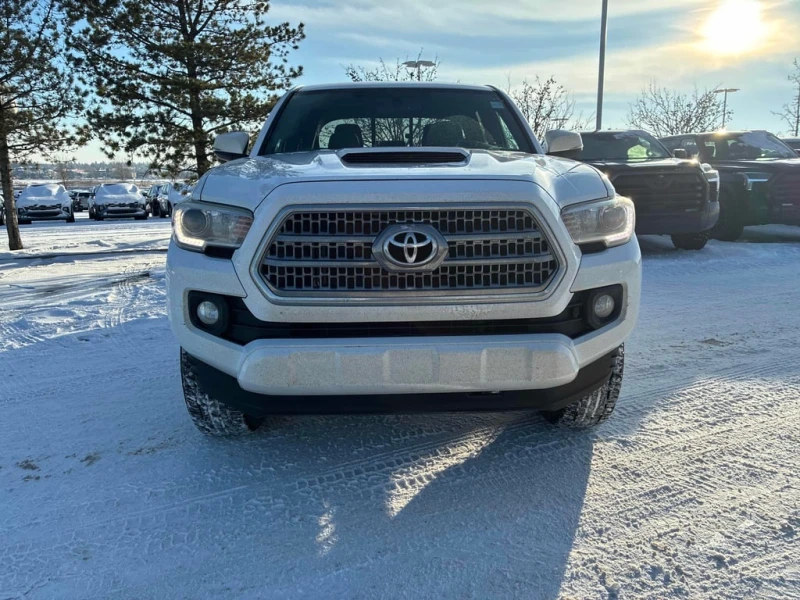 Toyota Tacoma * SR5 * CARFAX * БЕЗ ПЪРВОНАЧАЛНА ВНОСКА, снимка 6 - Автомобили и джипове - 52733207