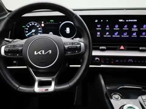 Kia Sportage GT LINE, снимка 6 - Автомобили и джипове - 54108261