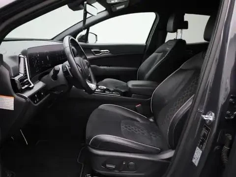 Kia Sportage GT LINE, снимка 7 - Автомобили и джипове - 54108261