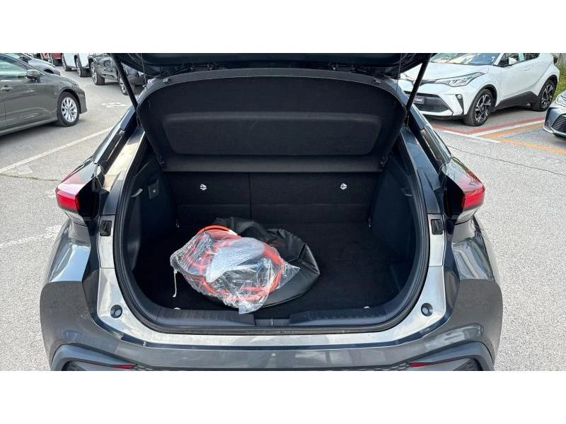 Toyota C-HR 2.0 PLUG-IN SELECTION, снимка 10 - Автомобили и джипове - 54449767