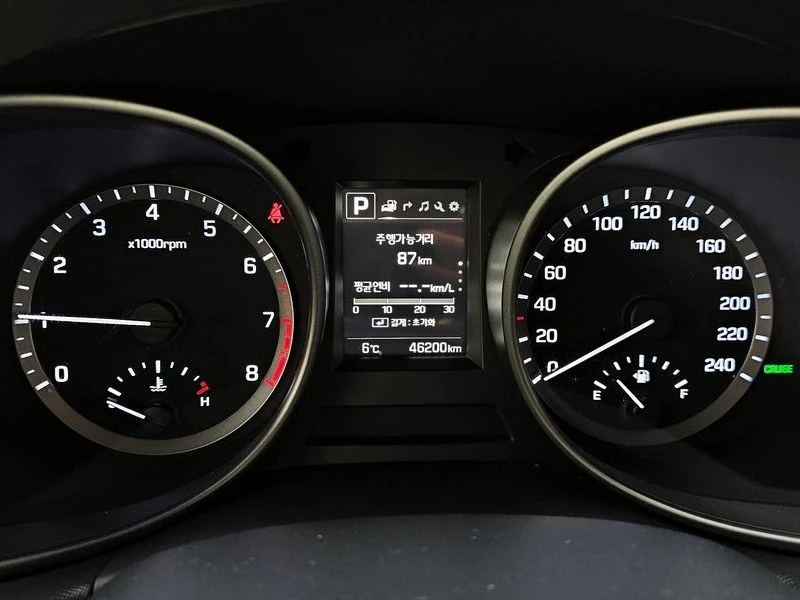 Hyundai Santa fe Gasoline 2.0 Turbo 2WD| 240к.с.| ВКЛ.ТЕХНОТЕСТ, снимка 8 - Автомобили и джипове - 55432425