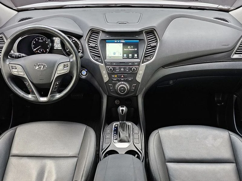 Hyundai Santa fe Gasoline 2.0 Turbo 2WD| 240к.с.| ВКЛ.ТЕХНОТЕСТ, снимка 7 - Автомобили и джипове - 55432425