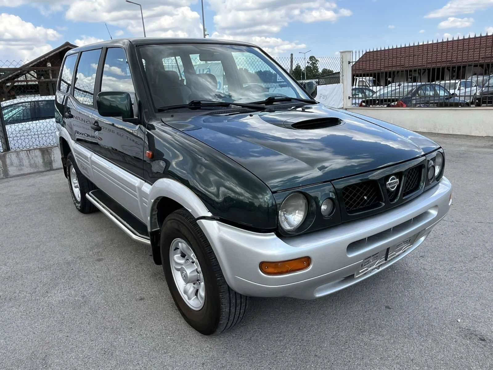 Nissan Terrano 2.7TDI 125кс. КЛИМАТИК 4Х4 БЪРЗИ, БАВНИ ИТАЛИЯ - изображение 3
