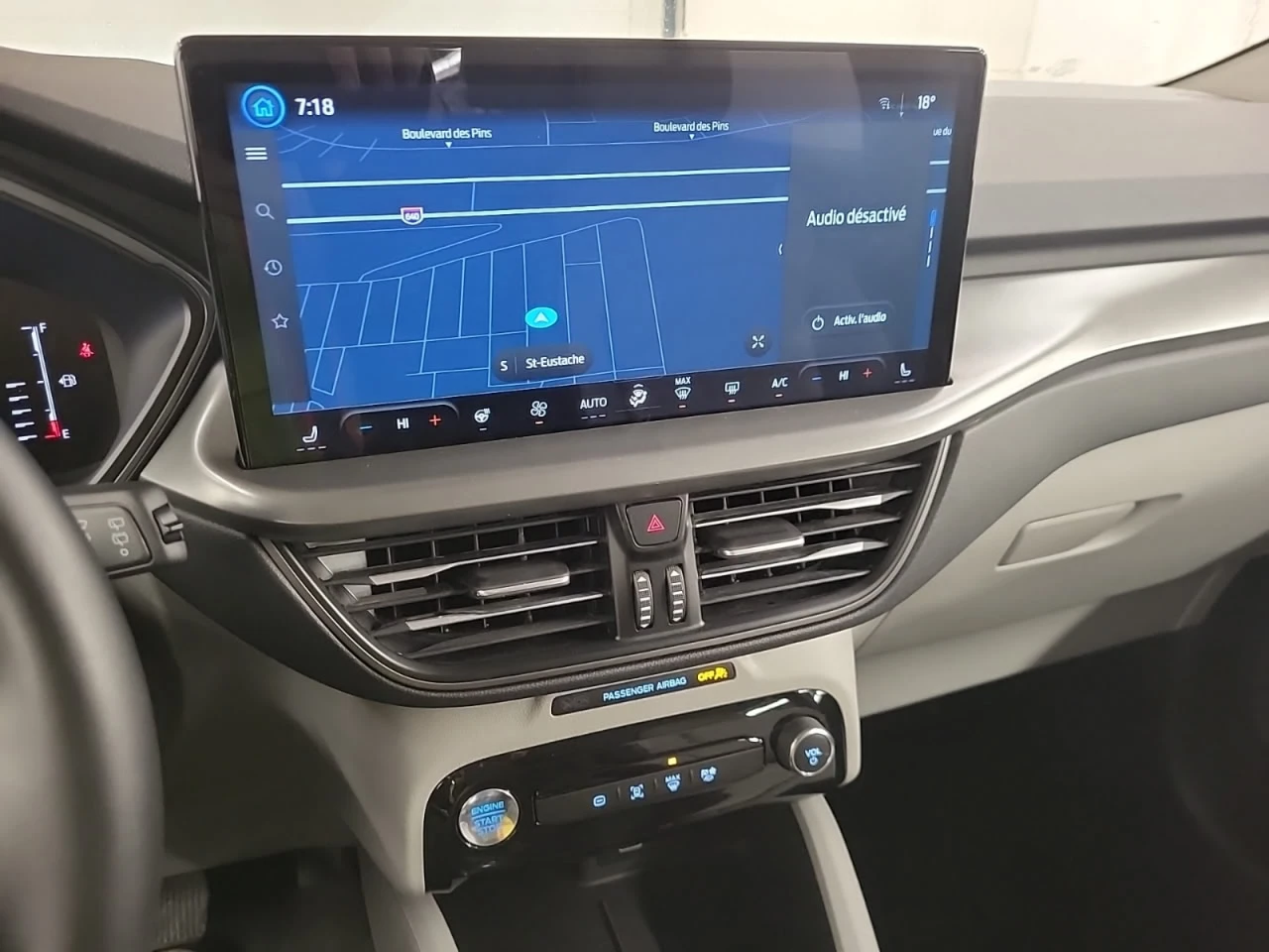 Ford Escape * АВТО КРЕДИТ* ЦЕНА ДО БГ * Сервизна история *  - изображение 10