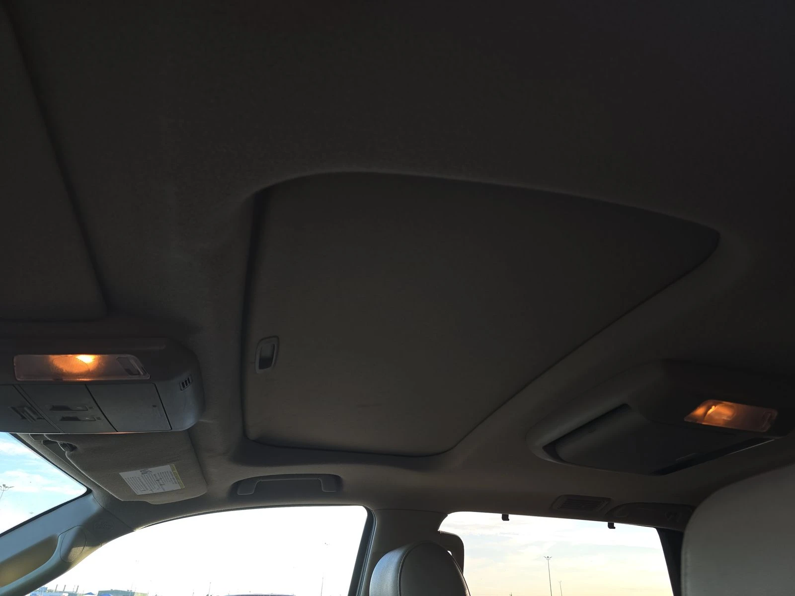 Toyota Sequoia Platinum - изображение 10