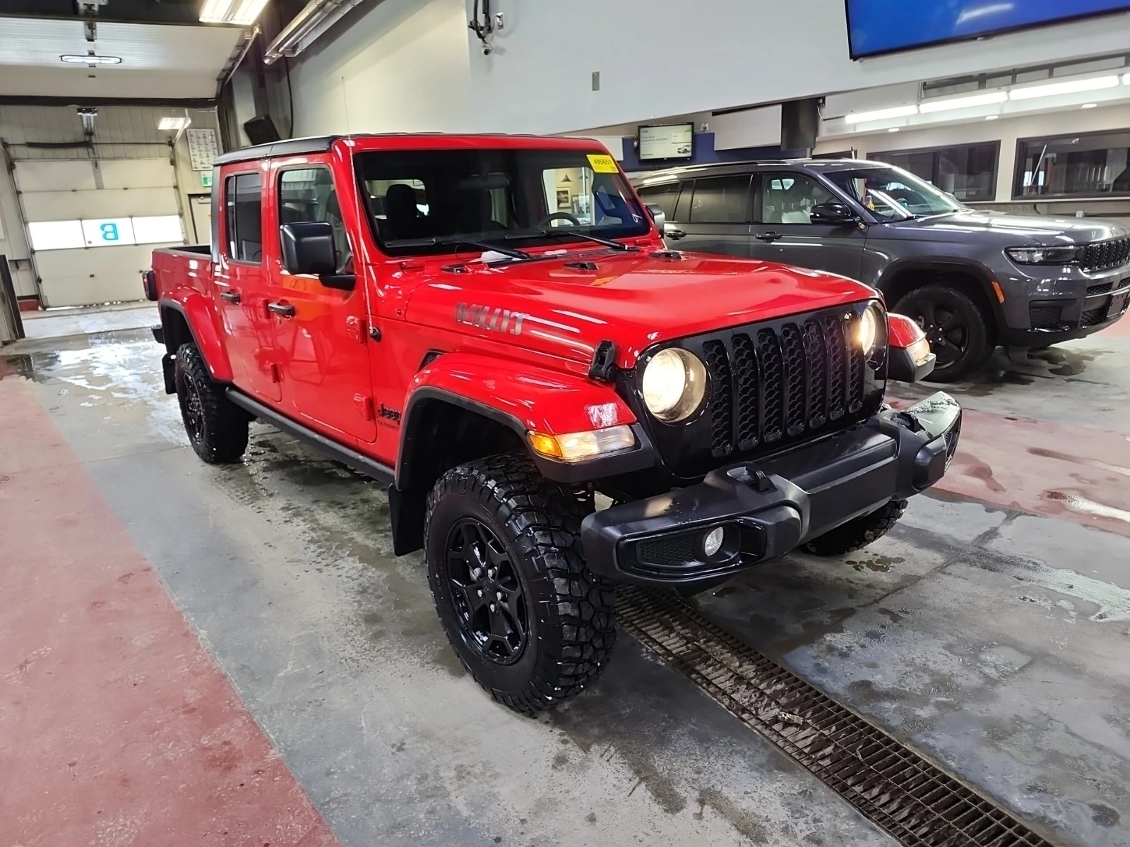 Jeep Gladiator 3.6L 6cyl 4WD, снимка 2 - Автомобили и джипове - 53710059