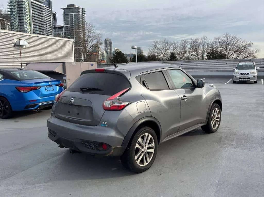 Nissan Juke * SV * KEYLESS* , снимка 14 - Автомобили и джипове - 53762393