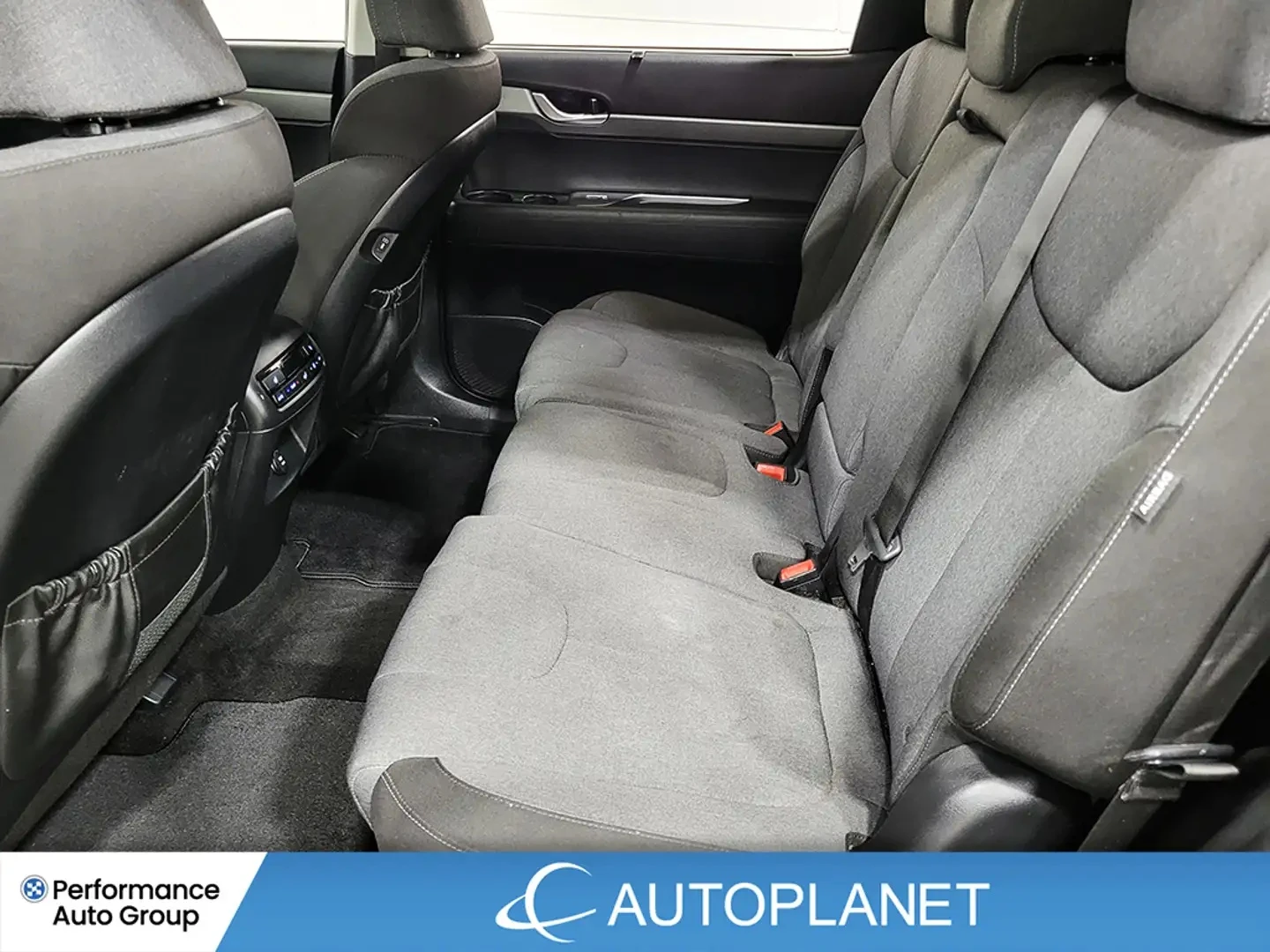 Hyundai Palisade Preffered * AWD * 7 Места * Сервизна История , снимка 16 - Автомобили и джипове - 53991067