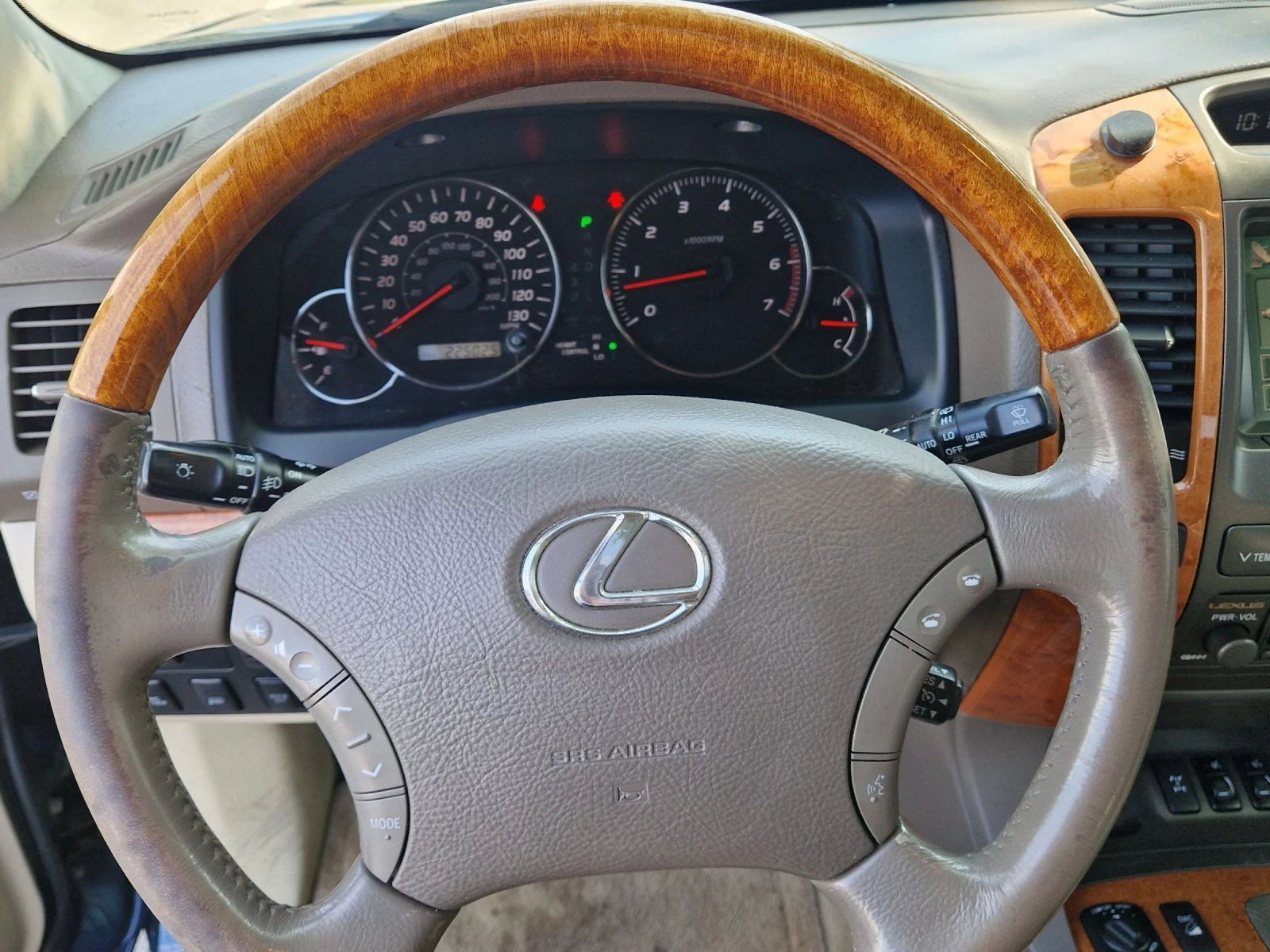 Toyota Land cruiser 4.7бензин, газ, 267к.с, снимка 13 - Автомобили и джипове - 54807063