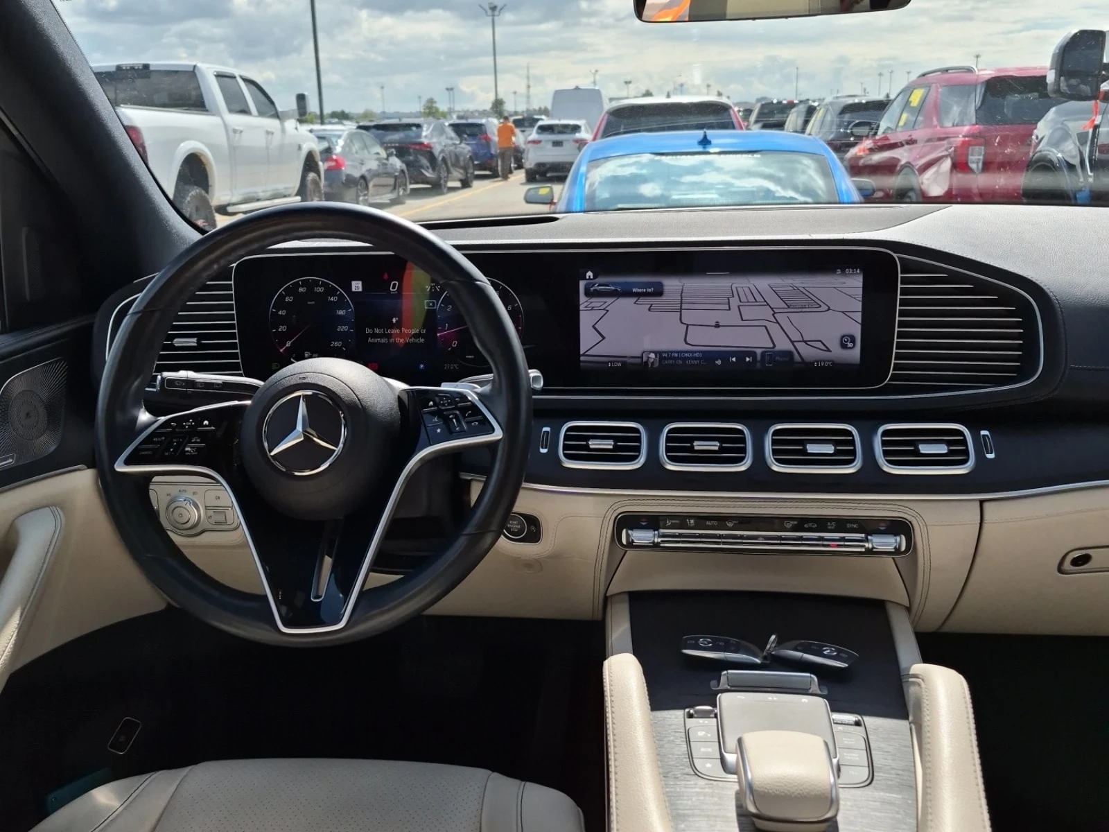 Mercedes-Benz GLE 350  2 КЛЮЧА / ДИСТРОНИК / 360 / АМБИЕНТ / HUD /      , снимка 10 - Автомобили и джипове - 55847753