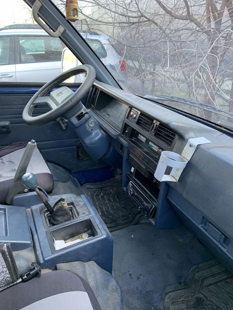 Nissan Vanette 2.0, снимка 8 - Бусове и автобуси - 49137076