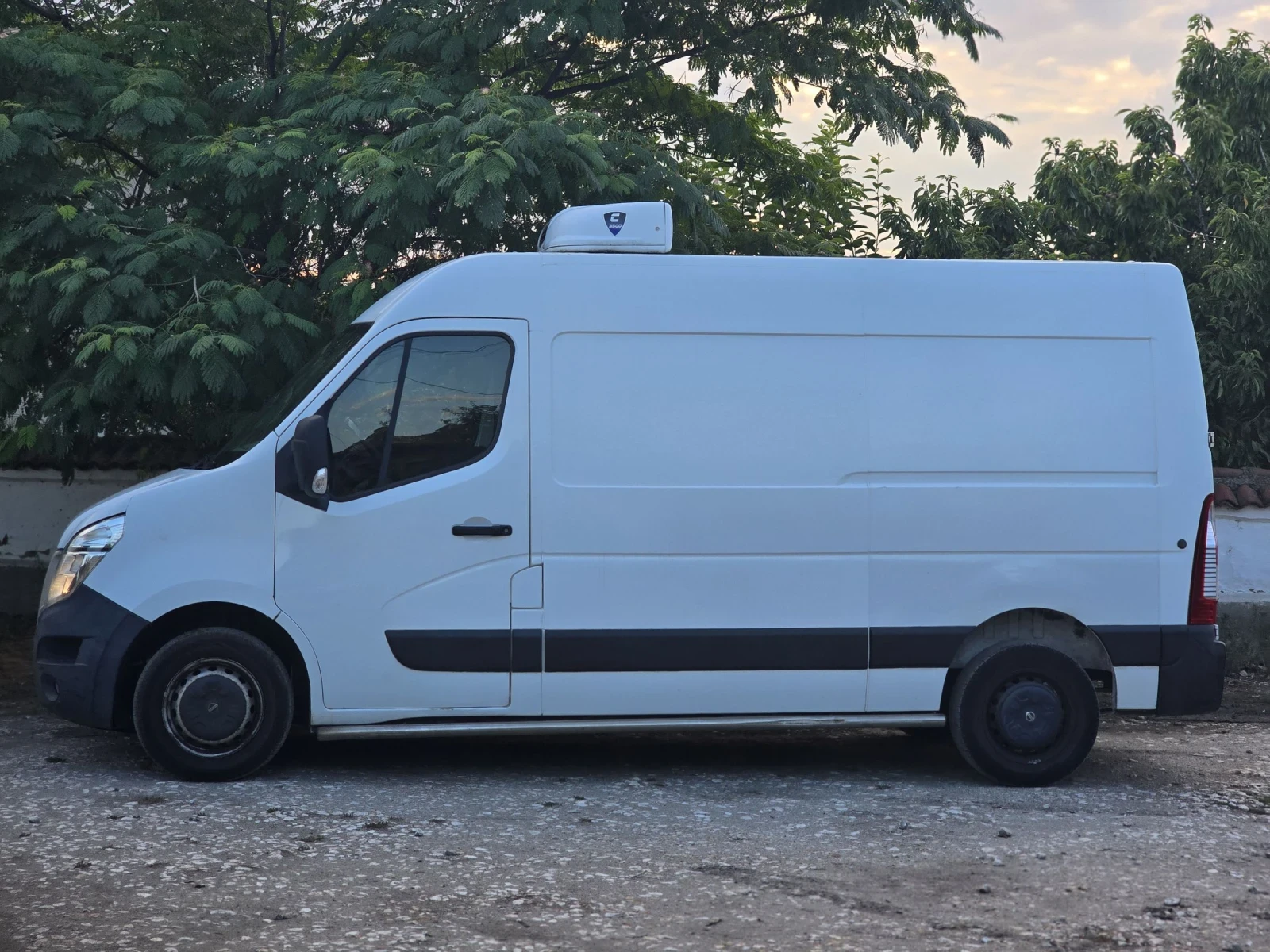 Nissan NV400 Хладилник  - изображение 5