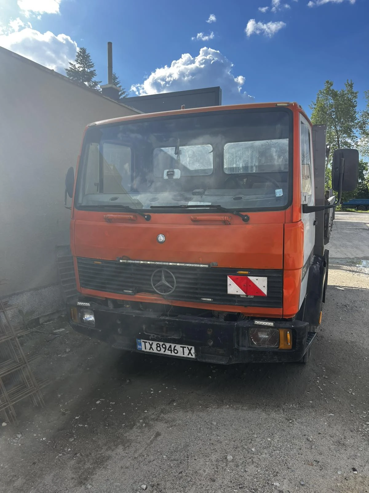 Mercedes-Benz 814