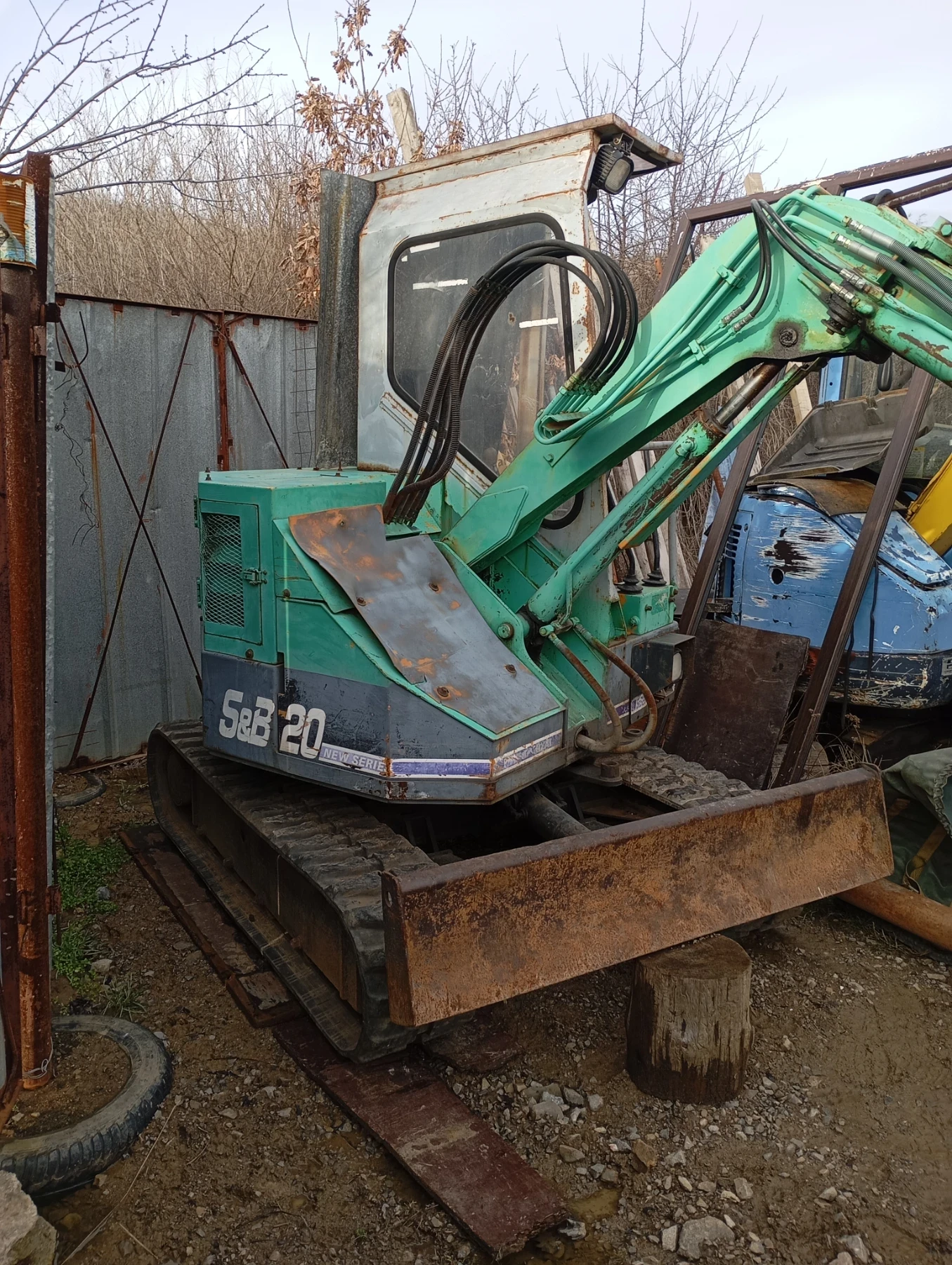 Багер Hanix B and b , снимка 3 - Индустриална техника - 53760912