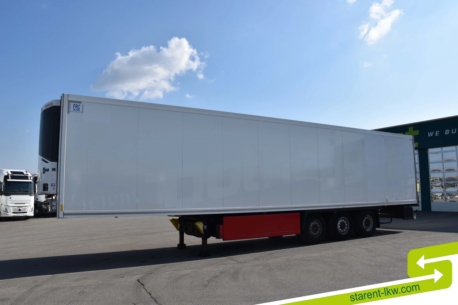 Полуремарке Krone TR26105