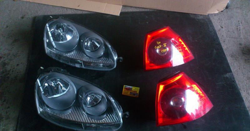 Светлини за VW Golf, снимка 1 - Части - 46341881