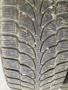 Гуми Зимни 215/60R17, снимка 3 - Гуми и джанти - 49502996