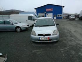 Toyota Yaris 1.0 VVTI, снимка 1