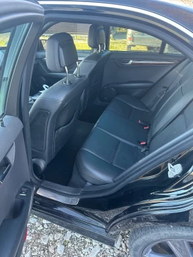 Mercedes-Benz C 300, снимка 10