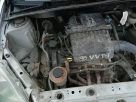 Toyota Yaris 1.0 VVTI - [8] 