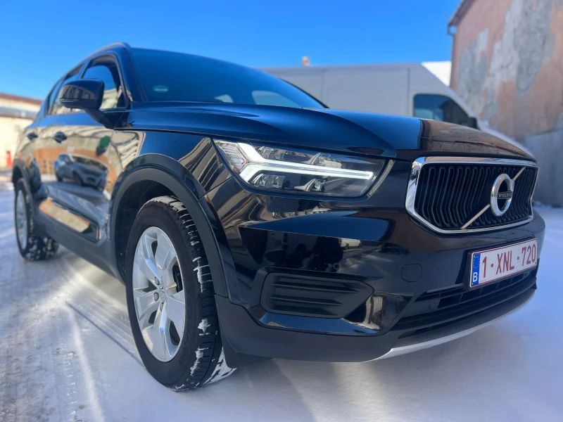 Volvo XC40 1.5 Momentum Pro 163hp, снимка 4 - Автомобили и джипове - 33394832