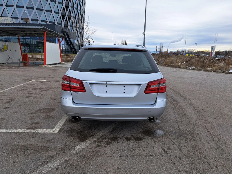 Mercedes-Benz E 350 I koja Navi DISTRONIC , снимка 5 - Автомобили и джипове - 43870166