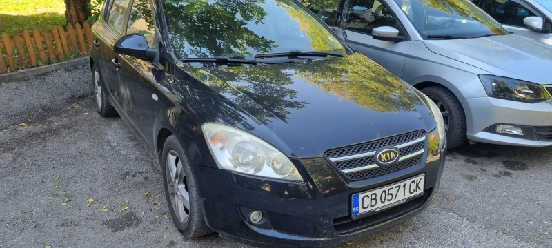 Kia Ceed, снимка 1 - Автомобили и джипове - 47386049