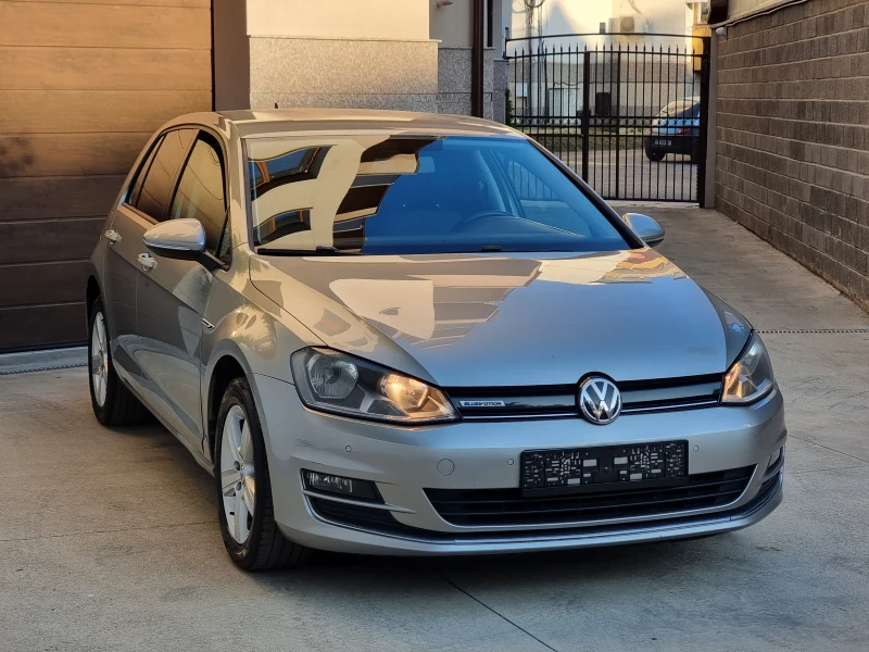 VW Golf 7* 1.4 TGI* EXECUTIVE BLUEMOTION* ФАБРИЧЕН МЕТАН!, снимка 1 - Автомобили и джипове - 47386650