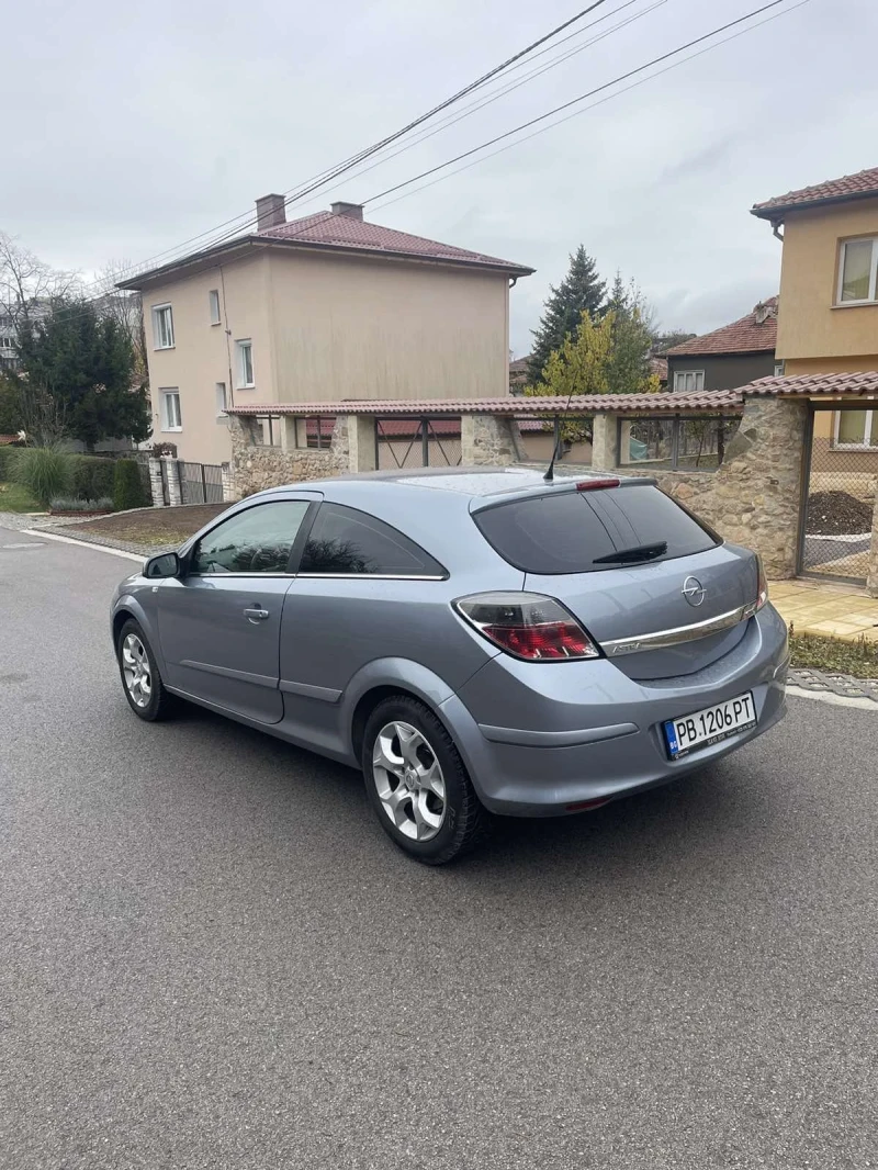 Opel Astra GTC, снимка 4 - Автомобили и джипове - 48444391