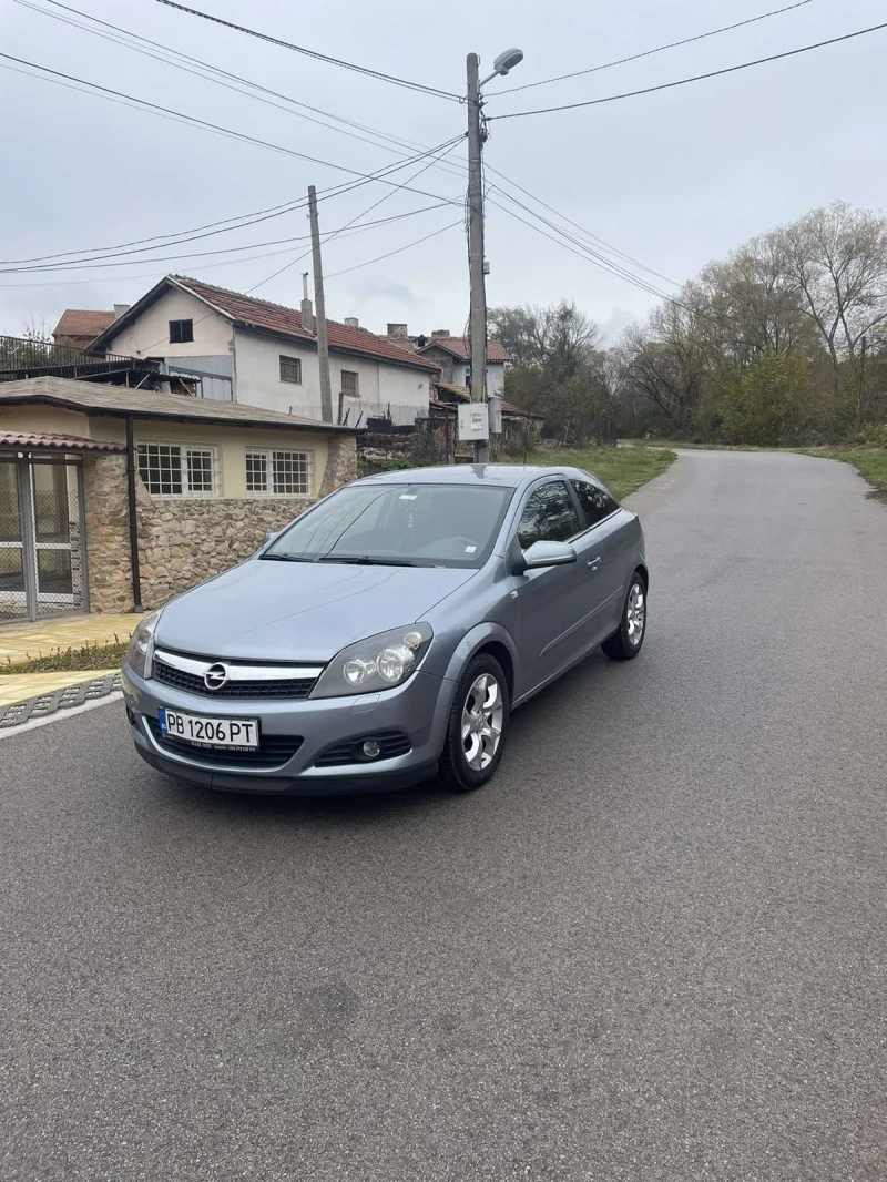 Opel Astra GTC, снимка 1 - Автомобили и джипове - 48444391