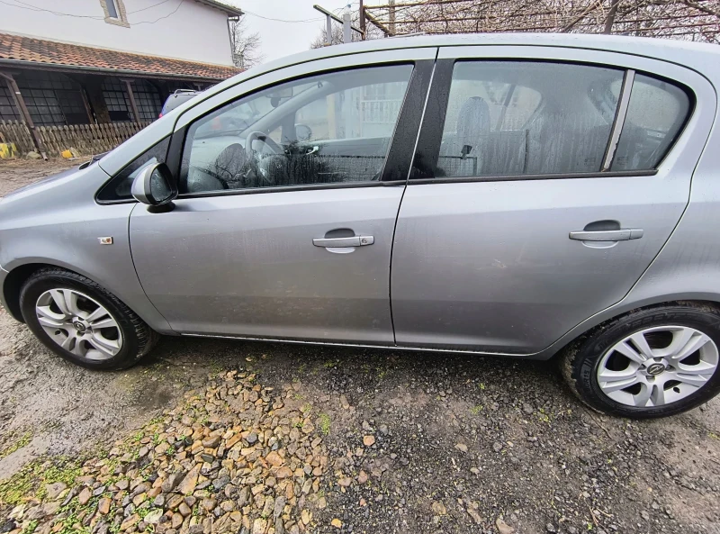 Opel Corsa 0898544466 1.2сс 86кс Navi Bluetooth 2012 , снимка 8 - Автомобили и джипове - 48695540