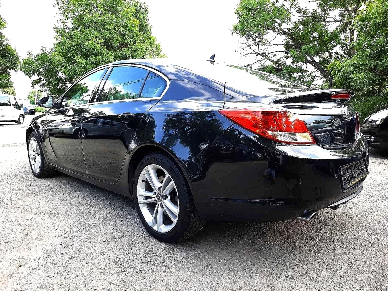 Opel Insignia 1.6 180 к.с. Кожен салон, снимка 7 - Автомобили и джипове - 50561127