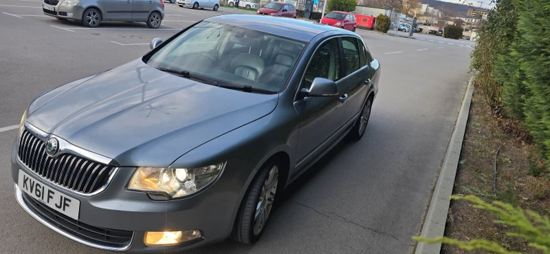 Skoda Superb ELEGANSE, снимка 2 - Автомобили и джипове - 52355026