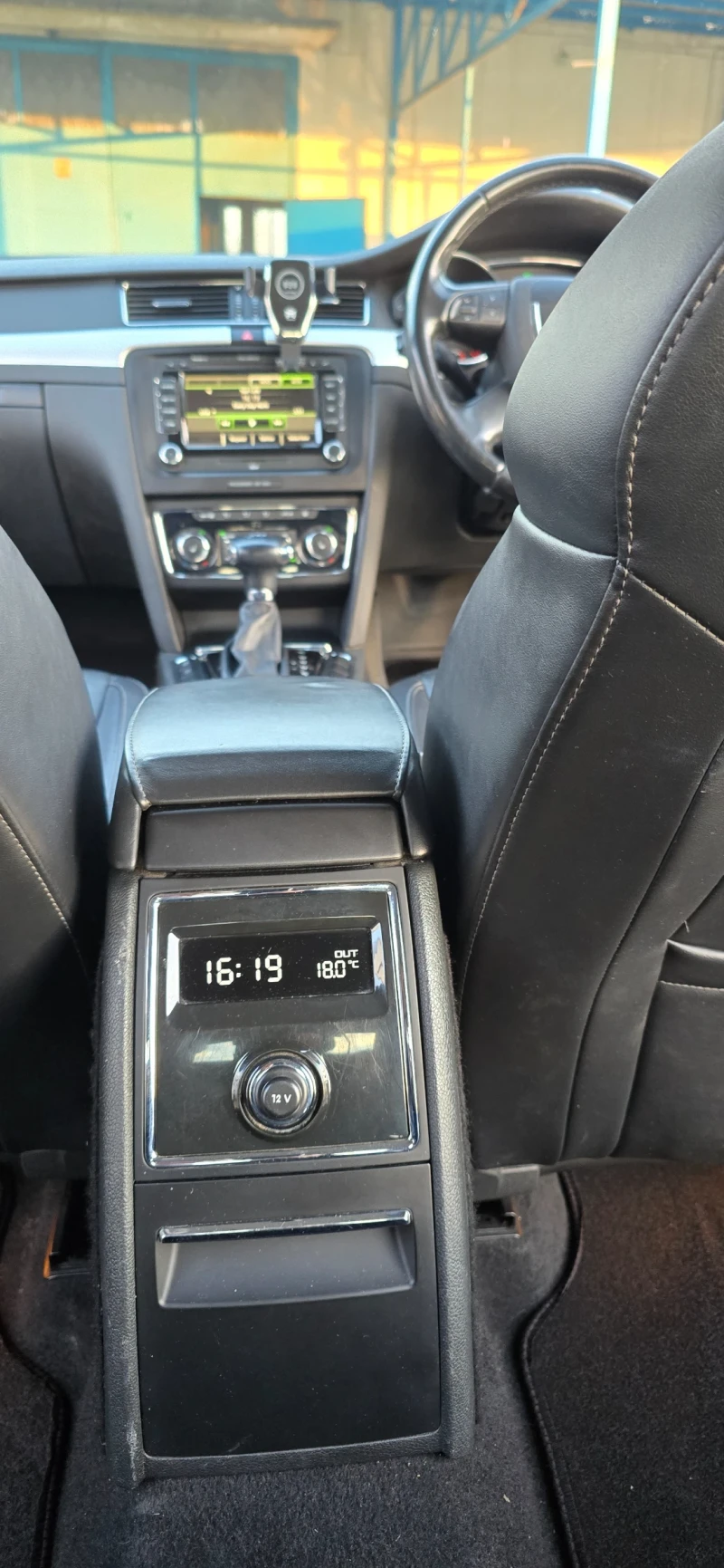 Skoda Superb ELEGANSE, снимка 11 - Автомобили и джипове - 52355026