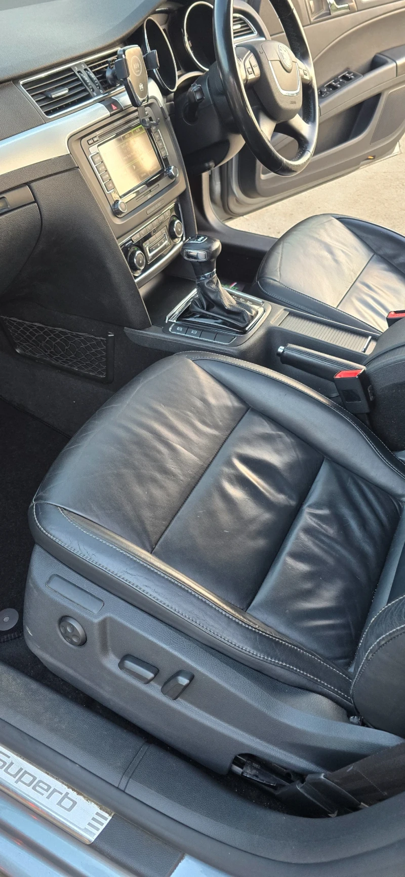 Skoda Superb ELEGANSE, снимка 10 - Автомобили и джипове - 52355026