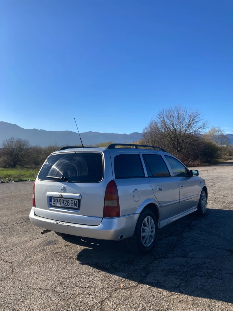 Opel Astra 1.4i 16v, снимка 8 - Автомобили и джипове - 52563987