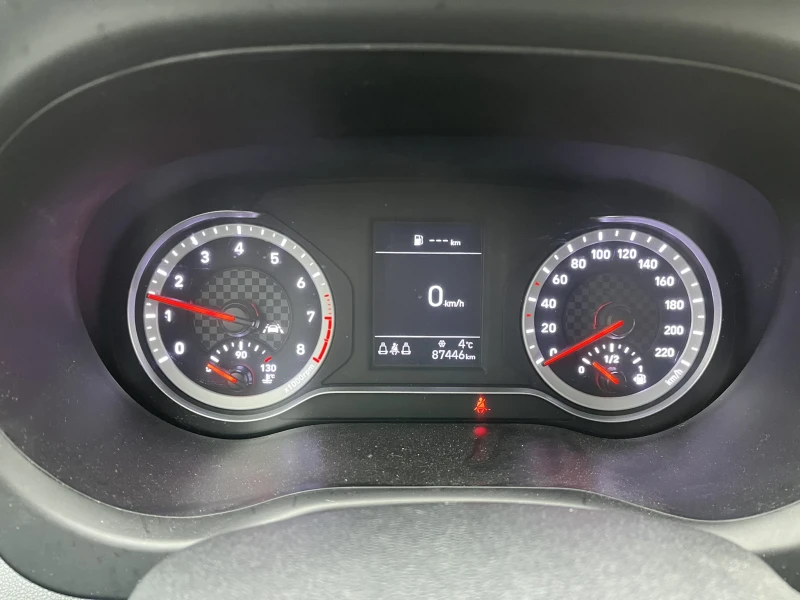 Hyundai I10  1.0 MPI + LPG, снимка 17 - Автомобили и джипове - 52630239