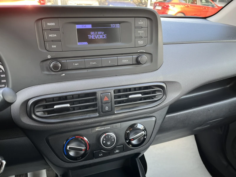 Hyundai I10  1.0 MPI + LPG, снимка 11 - Автомобили и джипове - 52630239